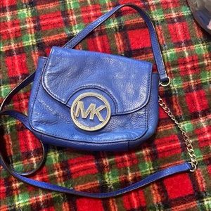 Women’s shoulder purse